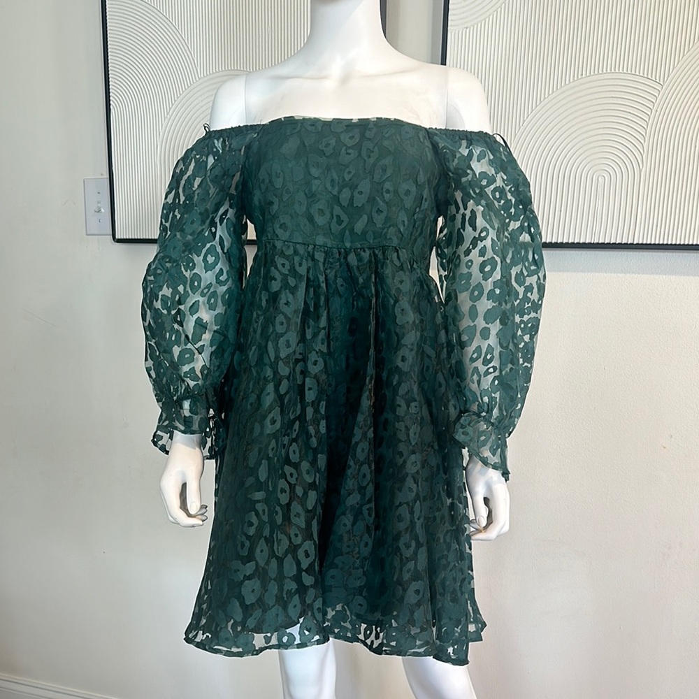 Entro Green Off-Shoulder Dress